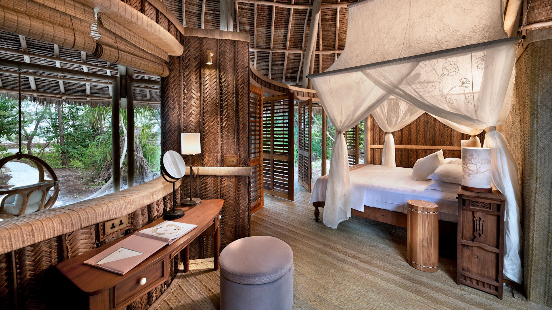 Barefoot Luxury – Mnemba Island