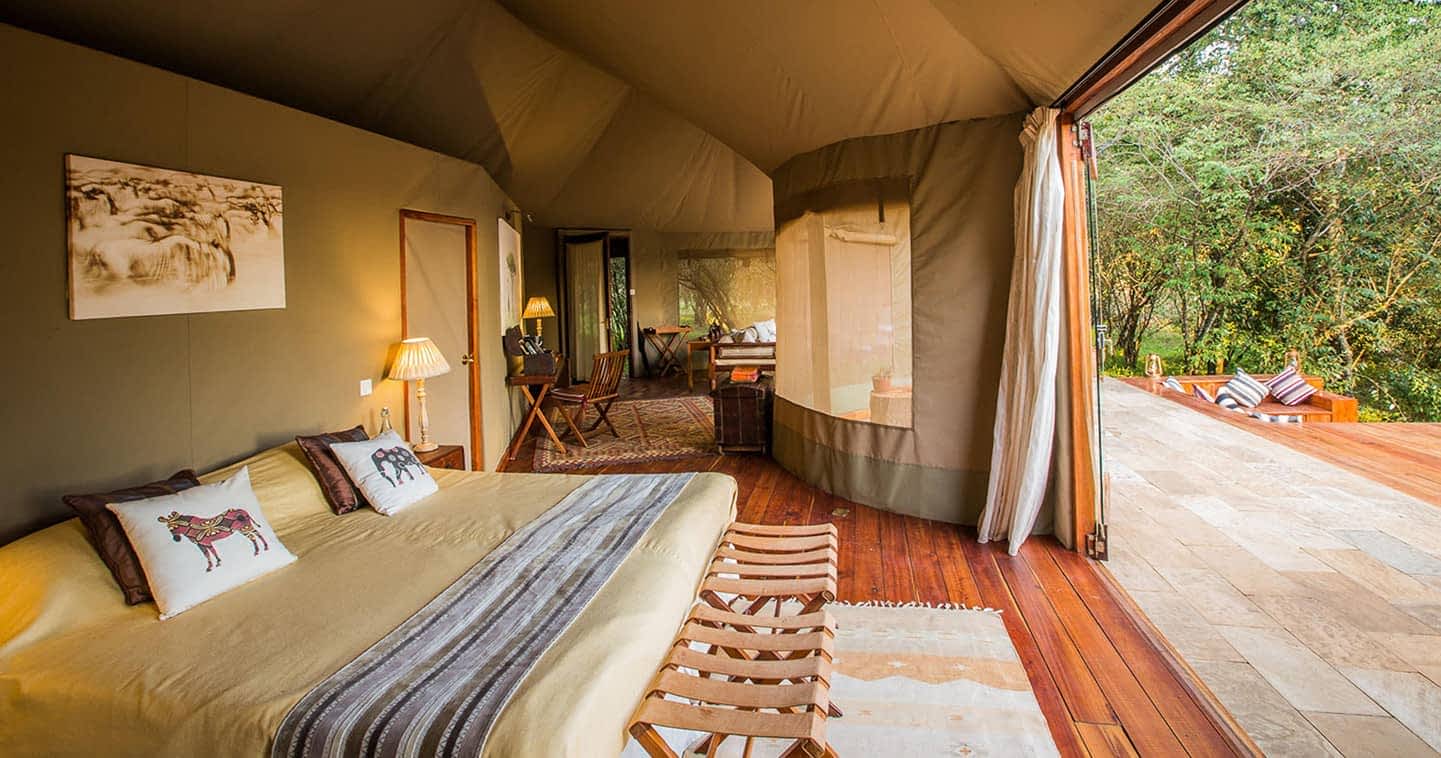  Flight to the Golden Plains – Masai Mara National Reserve
